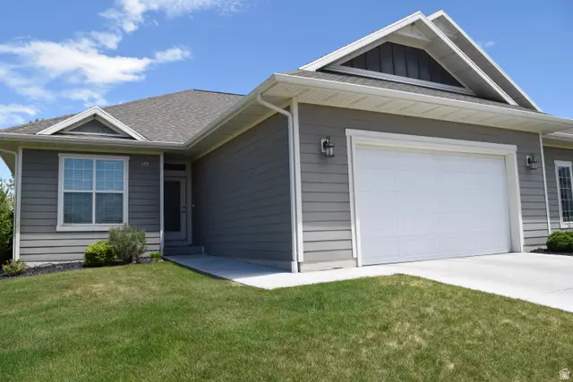 601 E Glenpoint Ct, Stansbury Park, UT 84074 - #1