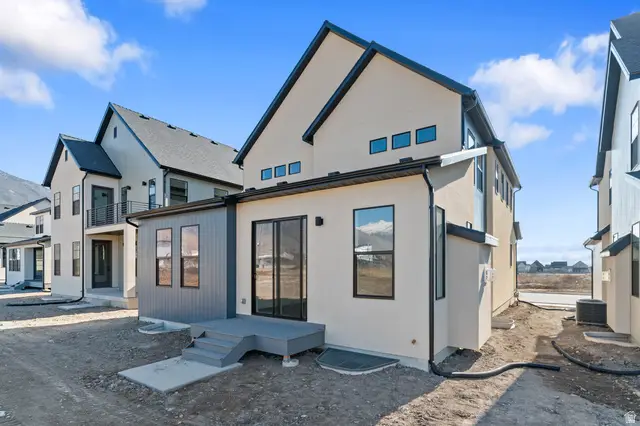 5034 W Green Ash Ln, Highland, UT 84003 - #3