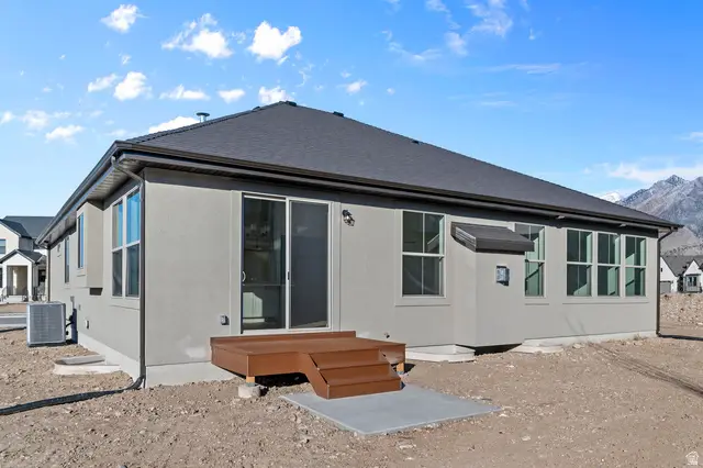 5093 W Crimson Oak Ln, Highland, UT 84003 - #3