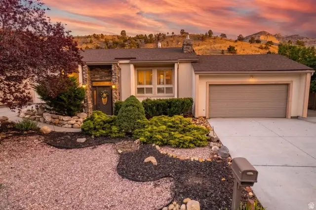 717 Castle Gate Rd, Helper, UT 84526 - #1