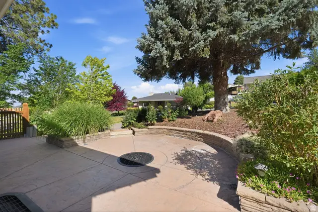 3006 N Indian Hills Dr E, Provo, UT 84604 - #3