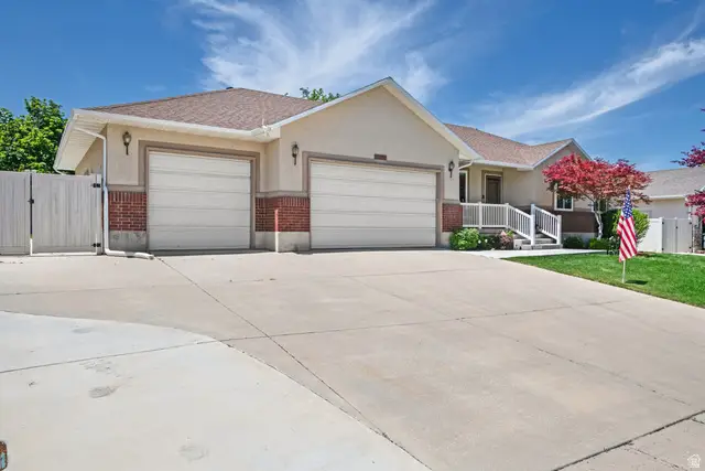 9642 S 1630 W, South Jordan, UT 84095 - #1