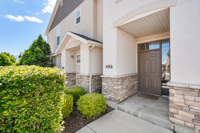 486 N Kent Dr W, North Salt Lake, UT 84054 - #3