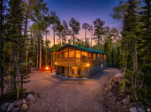 310 N Scenic Dr, Brian Head, UT 84719 - #2