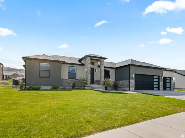 2049 S Roan Ave, Saratoga Springs, UT 84045 - #3