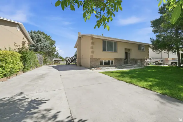 7048 W Chula Dr, West Valley City, UT 84128 - #2