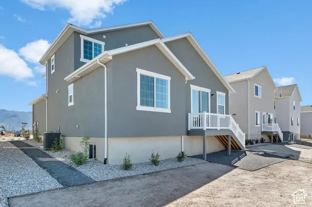 90 S Freedom Farms Dr, Layton, UT 84041 - #2