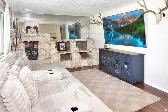 28 E 3rd St N, Downey, ID 83234 - #3