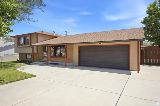 4217 S King Arthur Dr #29, West Valley City, UT 84119 - #2