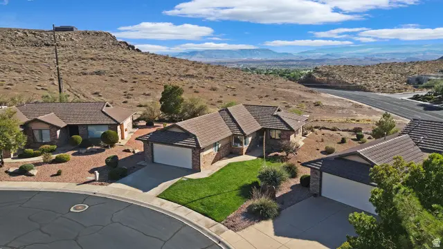 989 W Dover Way, Saint George, UT 84770 - #2