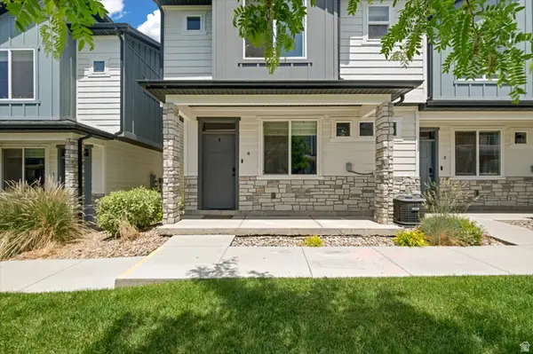 272 E 1725 N #4, North Logan, UT 84341