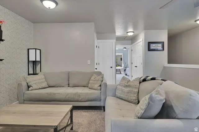 272 E 1725 N #4, North Logan, UT 84341 - #3
