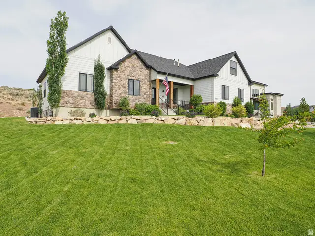 9261 N Belle St, Eagle Mountain, UT 84005 - #2