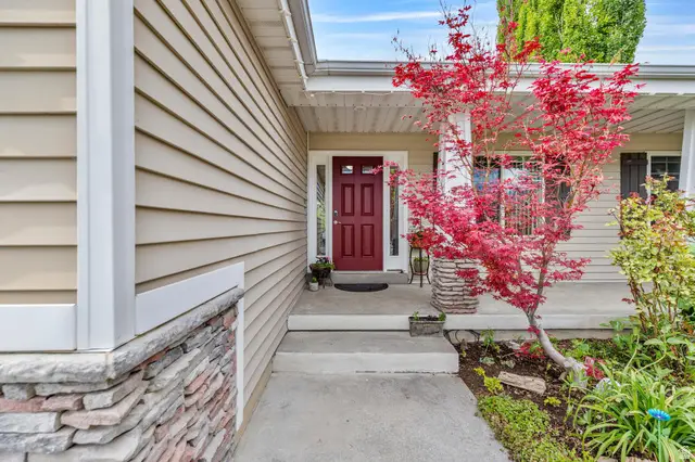 609 E 2100 N, North Logan, UT 84341 - #2