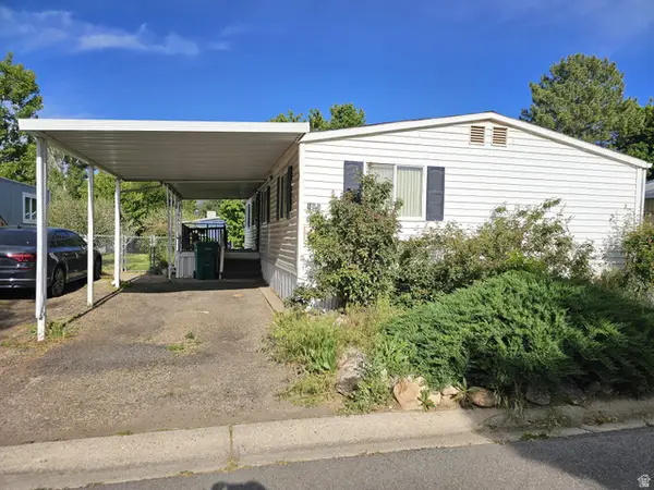 2875 N Hill Field Rd #195, Layton, UT 84041