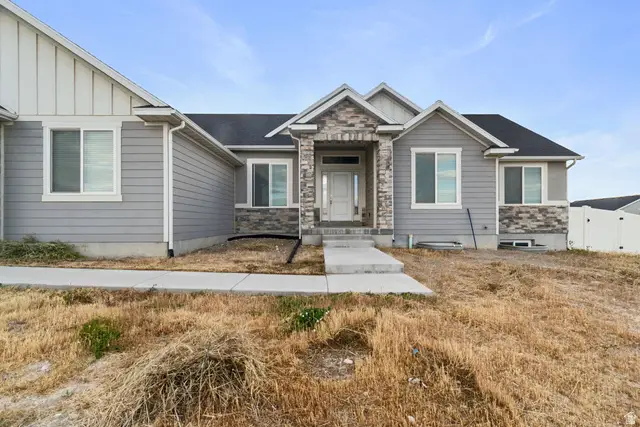8 S Cherry Wood Ln, Midvale, UT 84047 - #3
