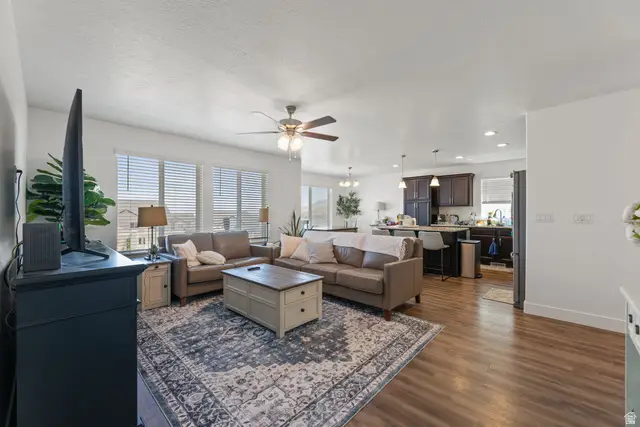 932 N Olson Dr, Saratoga Springs, UT 84045 - #3