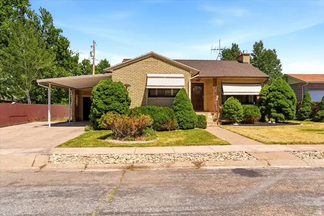 5166 S 2150 W, Roy, UT 84067 - #1