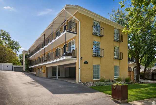 122 N N St #6, Salt Lake City, UT 84103 - #1