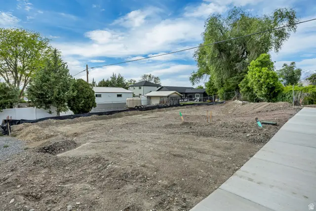 251 N 200 E, Pleasant Grove, UT 84062 - #1