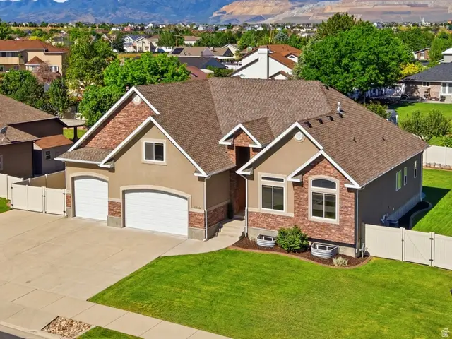 10144 S Autumn Breeze W, South Jordan, UT 84009 - #1