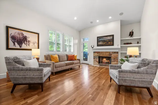 4702 S Millrace Ln, Salt Lake City, UT 84107 - #2