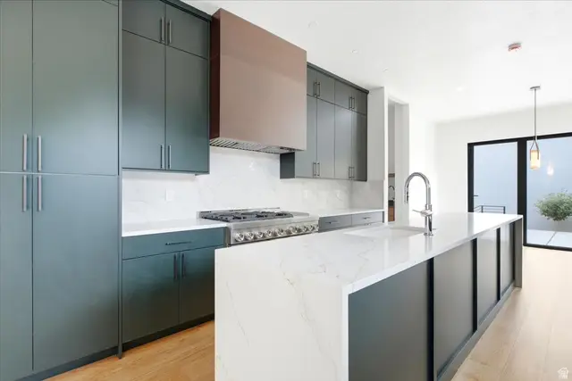 926 S 800 E #A, Salt Lake City, UT 84105 - #2