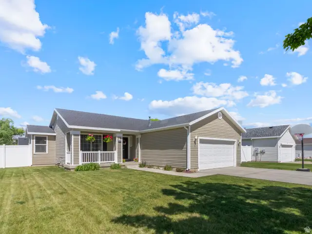 5069 S 3925 W, Roy, UT 84067 - #1