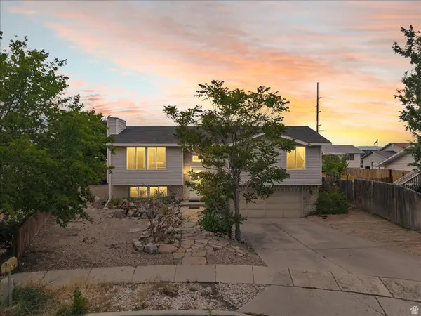 5378 W Silvertip Dr, West Valley City, UT 84118