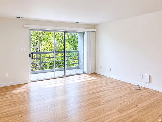 207 S 600 E #2D, Salt Lake City, UT 84102 - #3