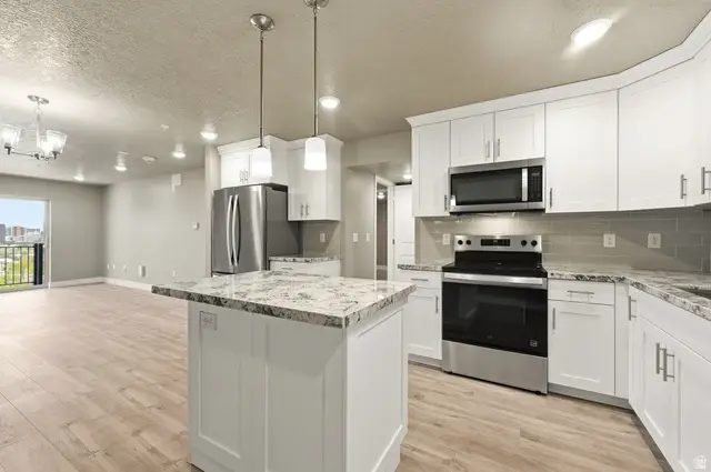 1032 E 400 S #301B, Salt Lake City, UT 84102 - #3