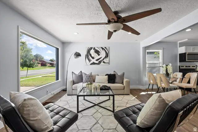 3323 Jackson Ave, Ogden, UT 84403 - #3