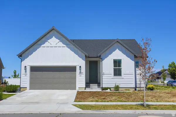 2477 N Hooded Crane Cir, Clinton, UT 84015