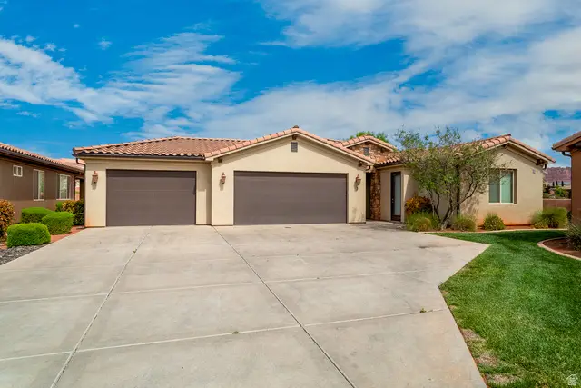 3800 N Paradise Village Dr #3, Santa Clara, UT 84765 - #3