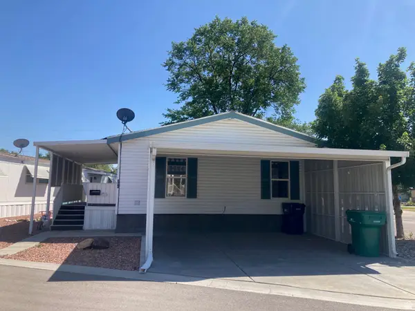 296 E Vagabond Ave #101, Murray, UT 84107