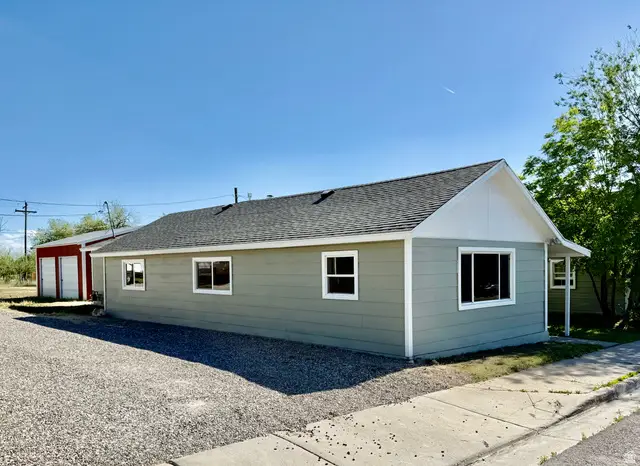 255 W Main St, Mount Pleasant, UT 84647 - #1