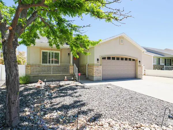 5811 S Crest Flower Way, Salt Lake City, UT 84106