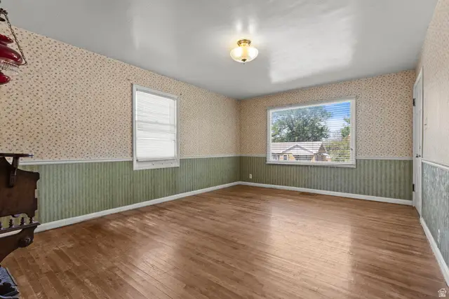 1571 E Lake St S, Ogden, UT 84401 - #3