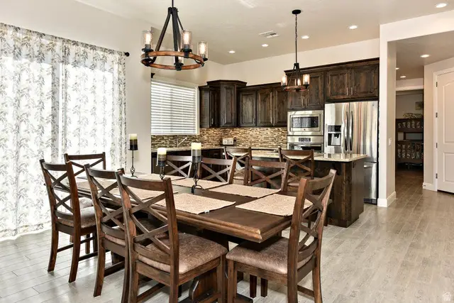 1666 W Caledonia Dunes Dr W, Saint George, UT 84770 - #3
