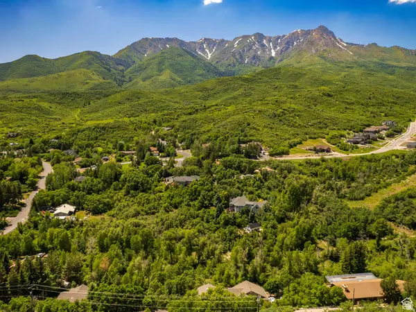 6584 Highland Dr, Mountain Green, UT 84050