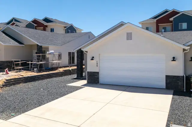 127 W 2725 N, Cedar City, UT 84721 - #1