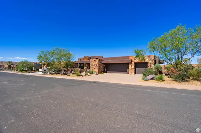 3202 S Sandstone Dr, Hurricane, UT 84737 - #3