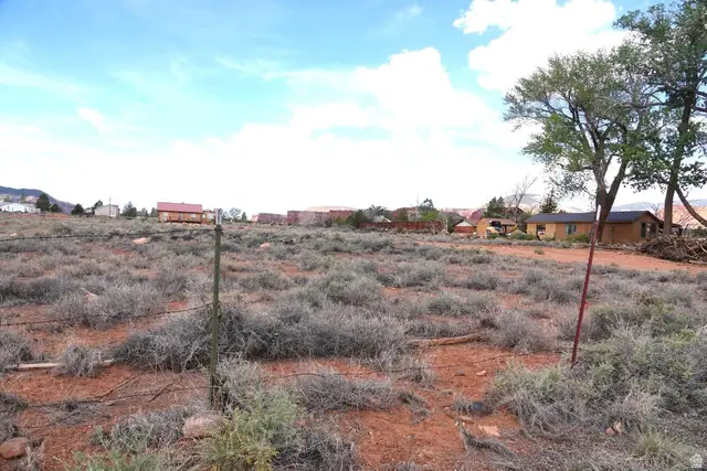 391 N Center St, Torrey, UT 84775 - #1