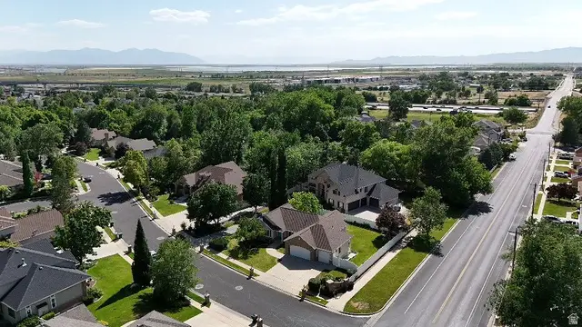 936 S Davis Creek Ln E, Farmington, UT 84025 - #3