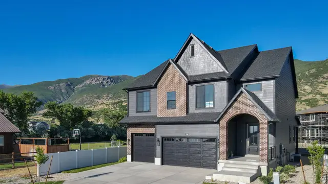 2136 N 725 W, Centerville, UT 84014 - #2