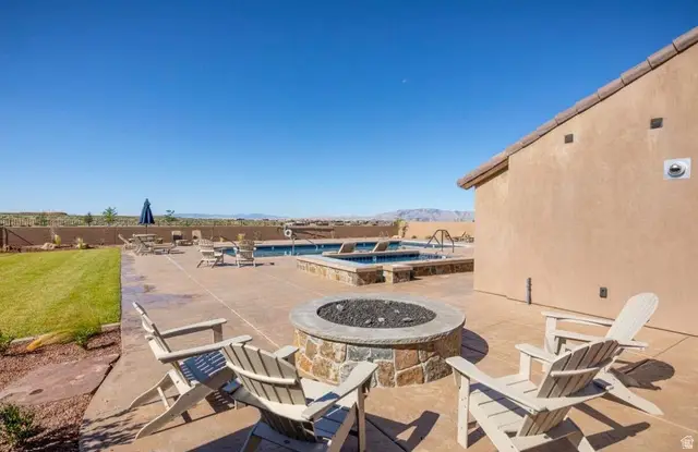 113 W Doonbeg Dr, Saint George, UT 84770 - #3