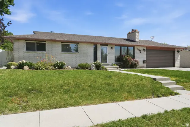 2976 W 6620 S, West Jordan, UT 84084 - #1