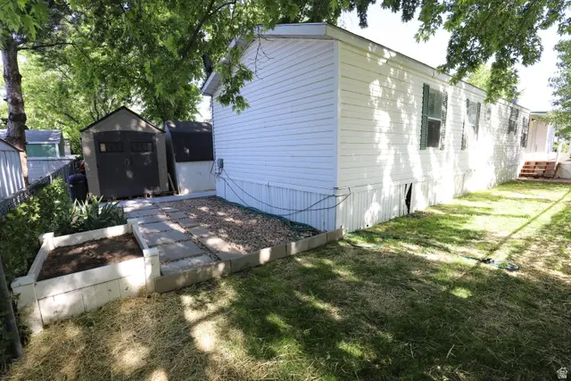 247 Hidden Dr, Sandy, UT 84070 - #3