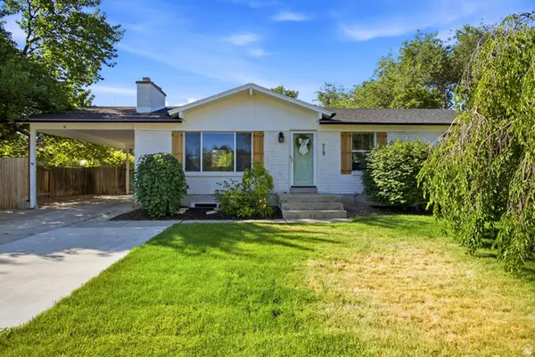 914 E Casa Blanco Ave. Ave S, Midvale, UT 84047