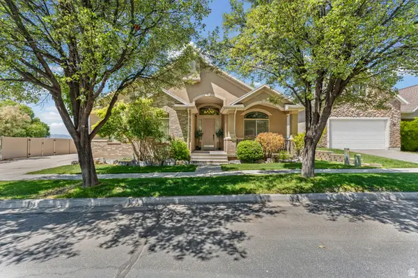 10489 N Colonial Dr W, Cedar Hills, UT 84062